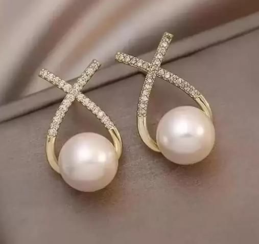 Korean Studded Cross Pearl Stud Earrings k72d12-5v