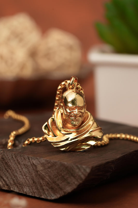 Sterling Gold Plated Neem Karoli Baba Pendant for Men k72d12-5v
