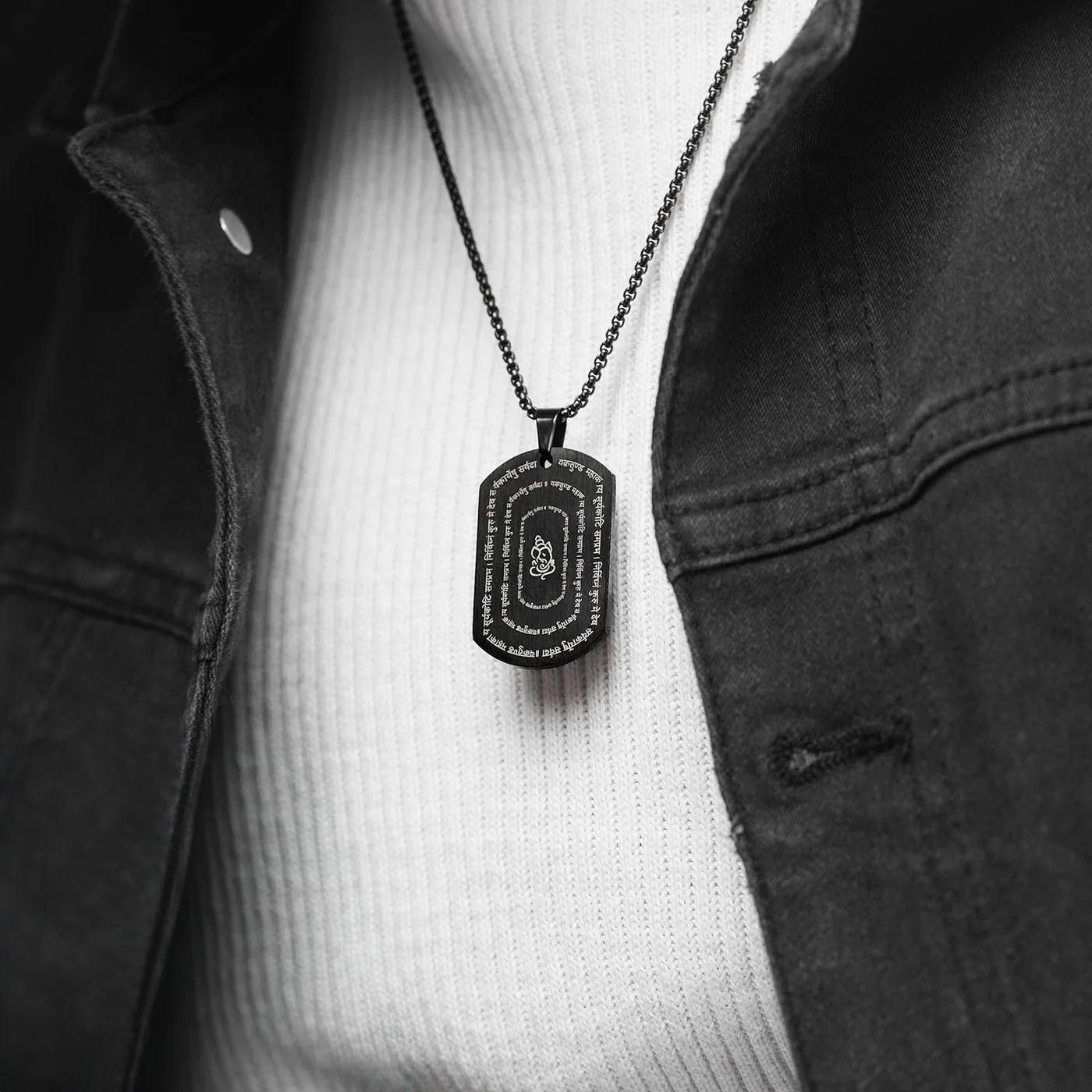 Devotional Ganpati Shlok Tag Pendant With Chain k72d12-5v