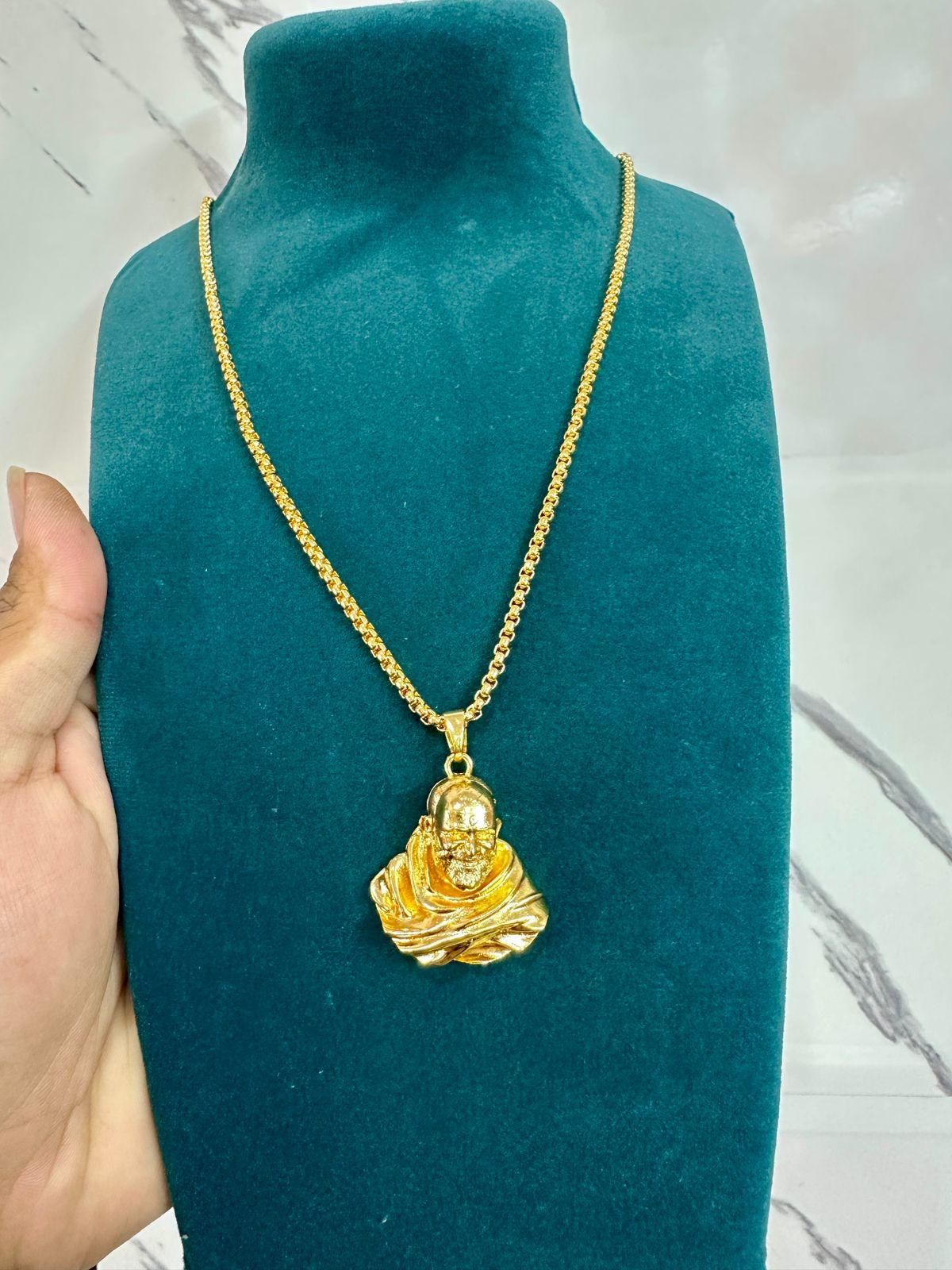 Sterling Gold Plated Neem Karoli Baba Pendant for Men k72d12-5v