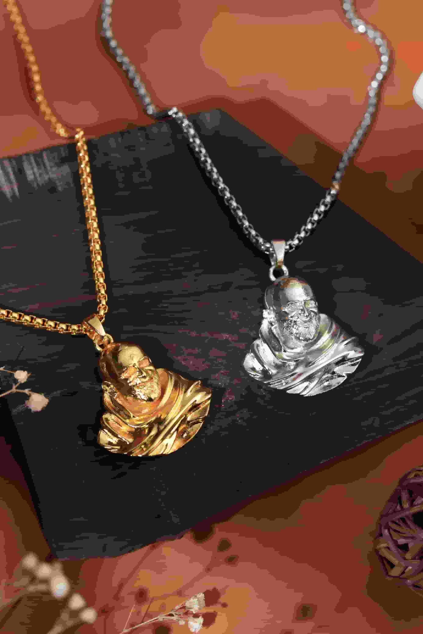 Sterling Gold Plated Neem Karoli Baba Pendant for Men k72d12-5v