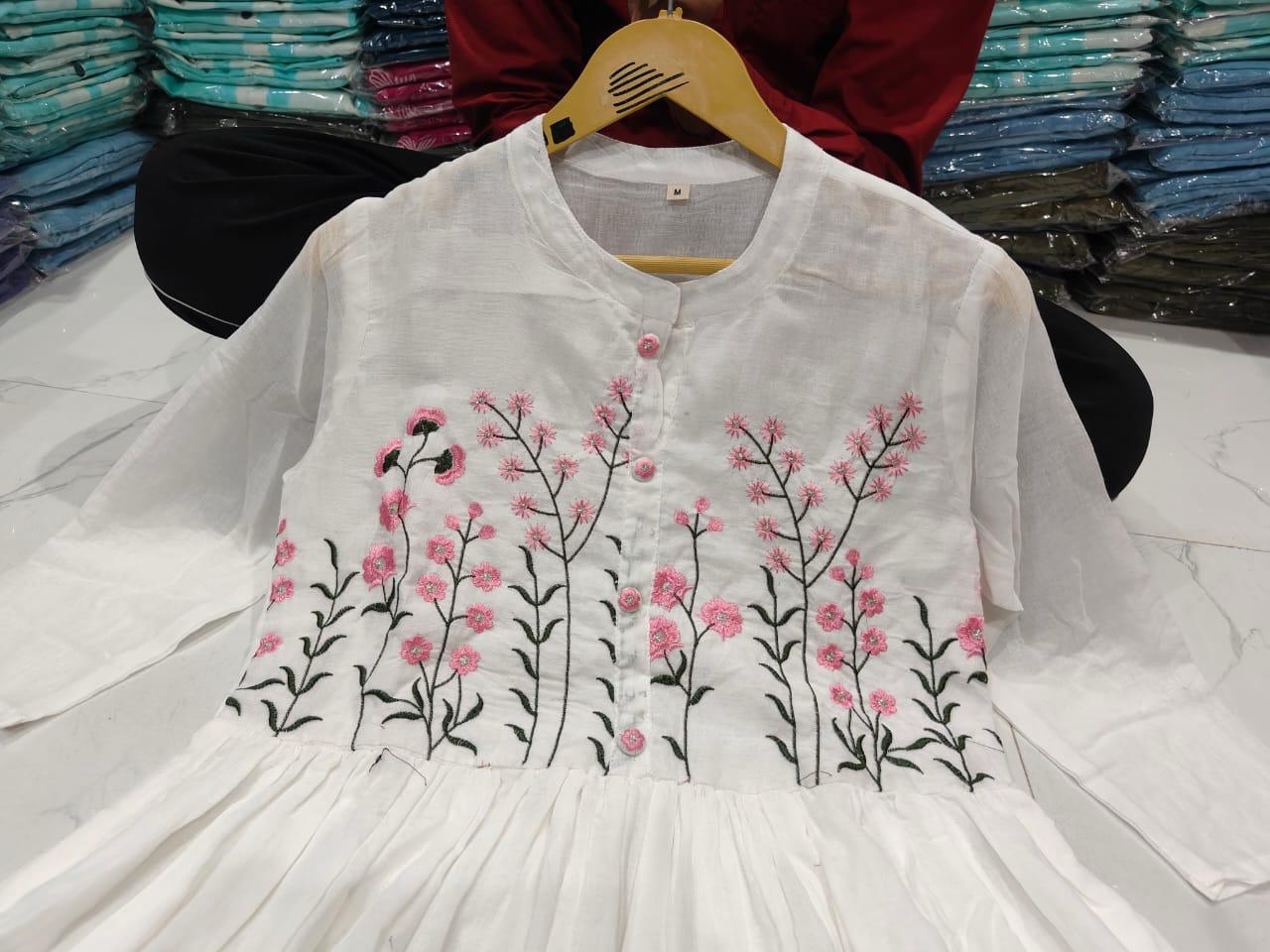 Strength Kurta Style Set with Embroidery & Tie-Dye Dupatta Dream Cather