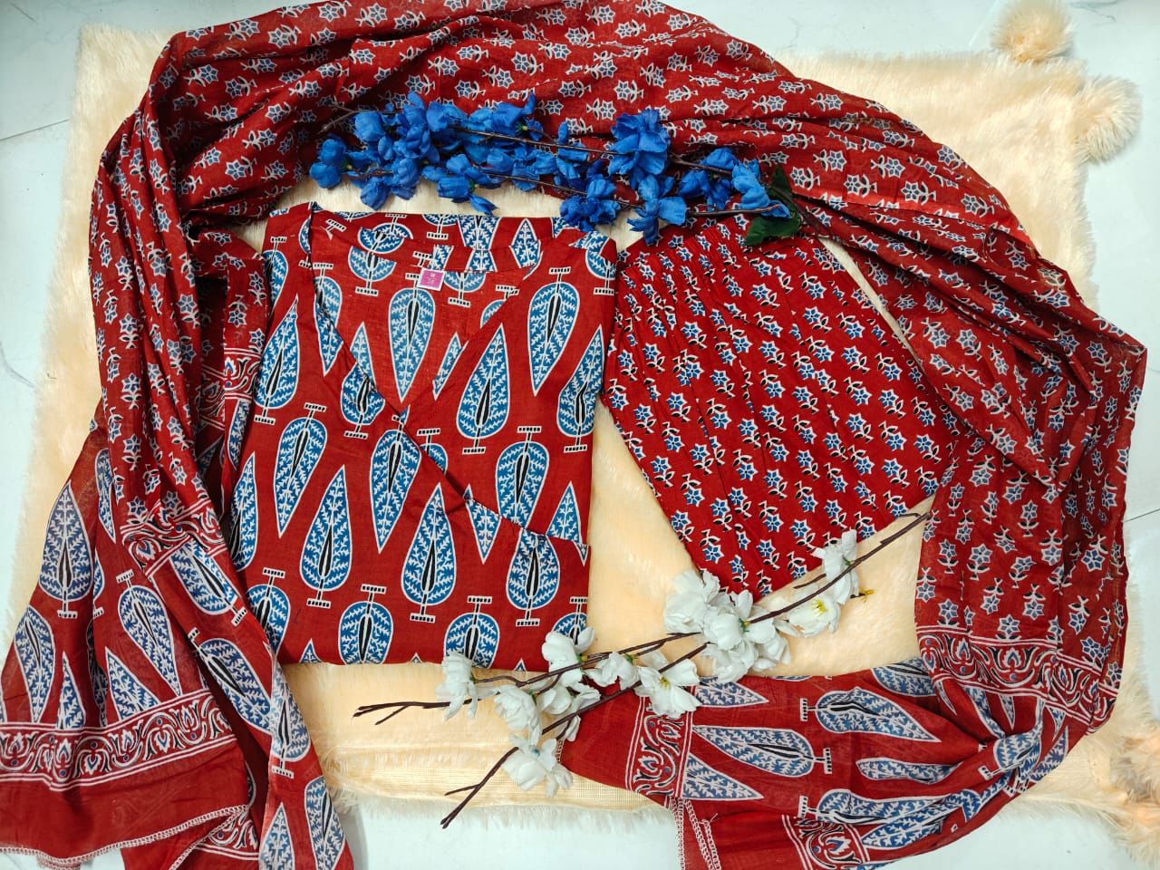 Anarkali Kurta Set in Sanganeri Print Dream Cather