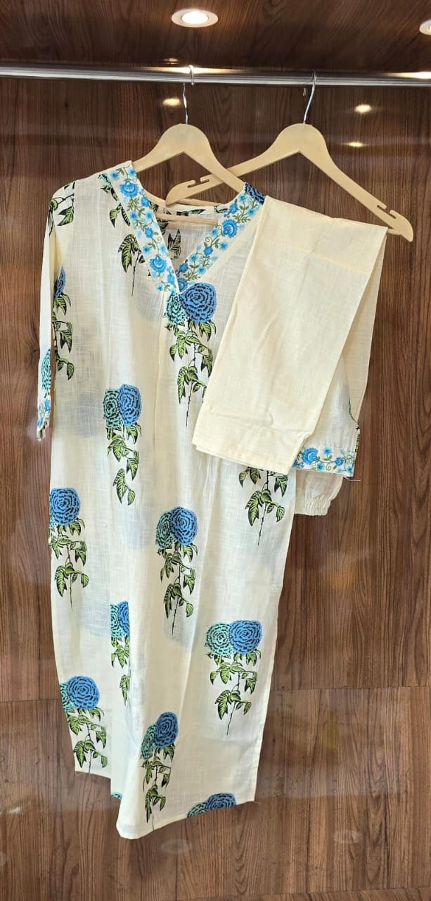 Monochrome Cotton Slub Printed Co-ord Set with Embroidery Dream Cather