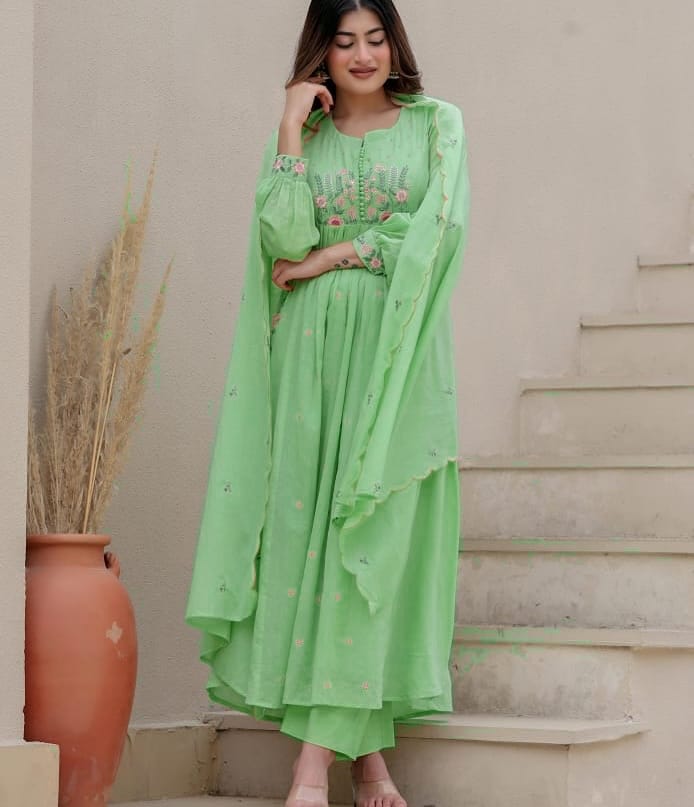 Elegant Cotton Kurti Pant Dupatta Set with Embroidery Dream Cather