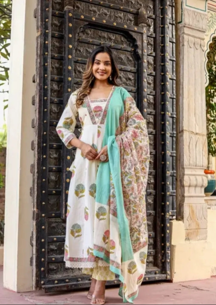 Cotton Kurta Pant Set with Hand Work & Mul Cotton Dupatta Dream Cather
