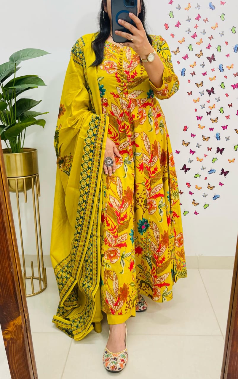 Floral Anarkali Set with Mul Cotton Dupatta Dream Cather