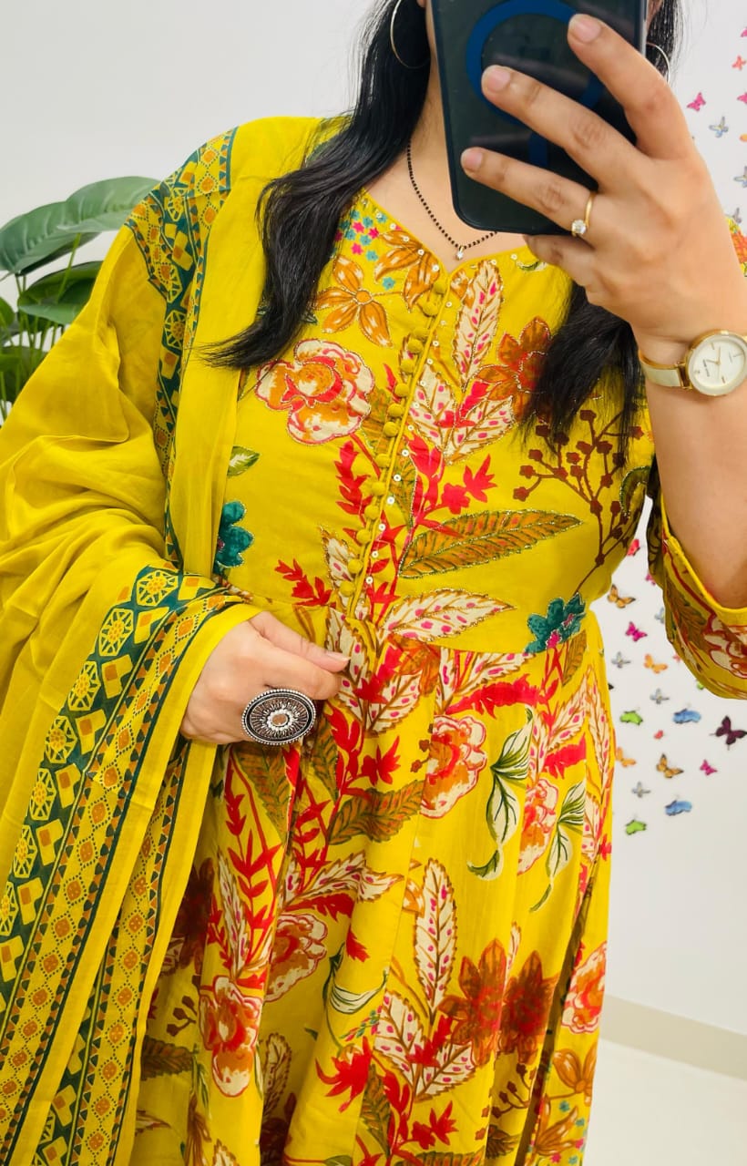 Floral Anarkali Set with Mul Cotton Dupatta Dream Cather