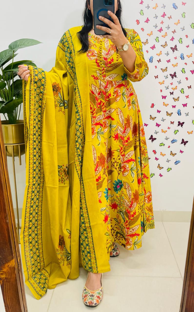 Floral Anarkali Set with Mul Cotton Dupatta Dream Cather