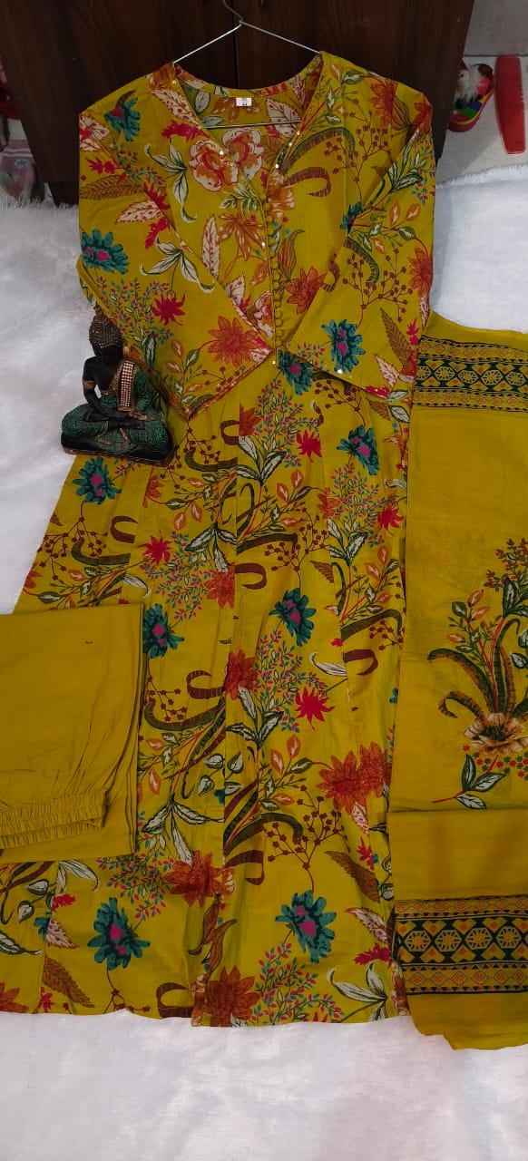 Floral Anarkali Set with Mul Cotton Dupatta Dream Cather